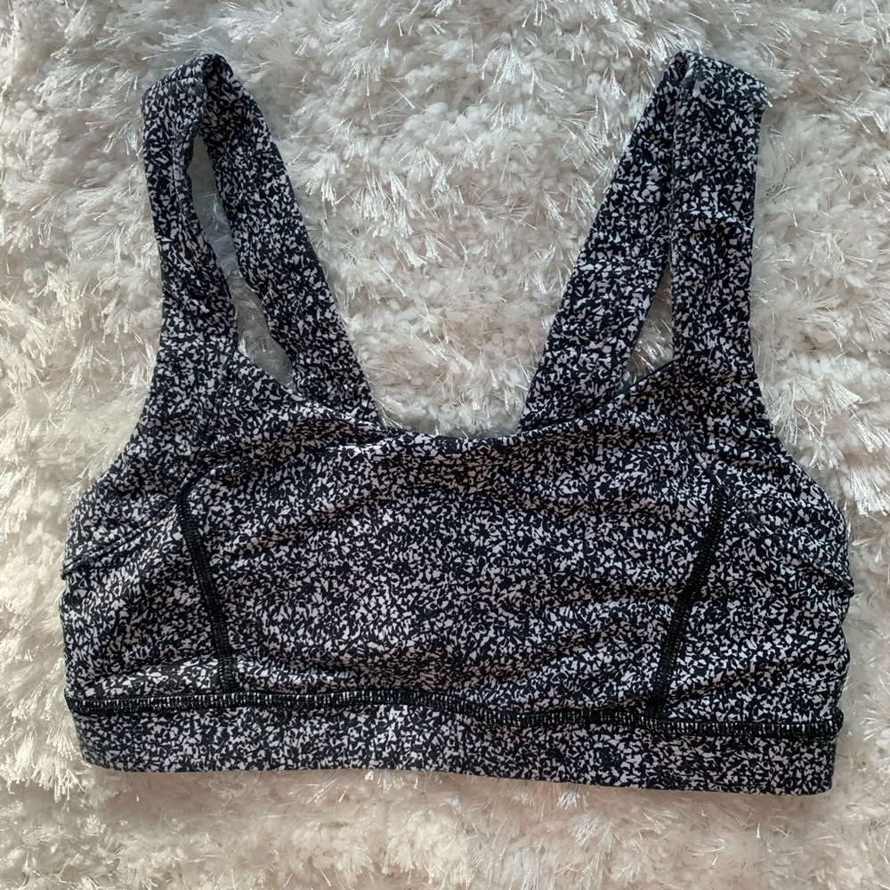 Lululemon Size S Mesh Back Sports Bra